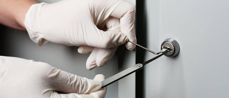 Commercial Emergency Locksmith Keyes